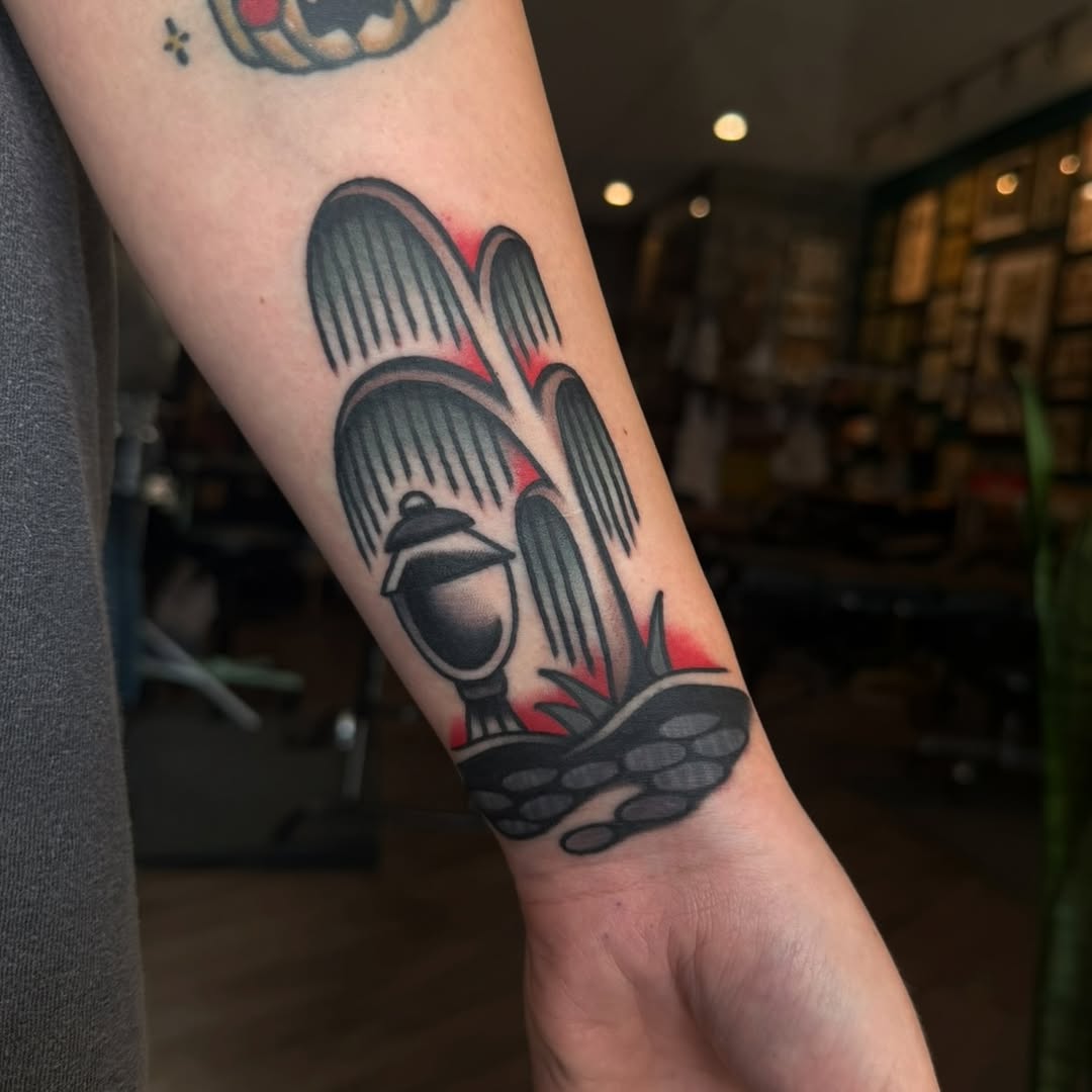 Tattoo by @erintat2 โ american_traditional