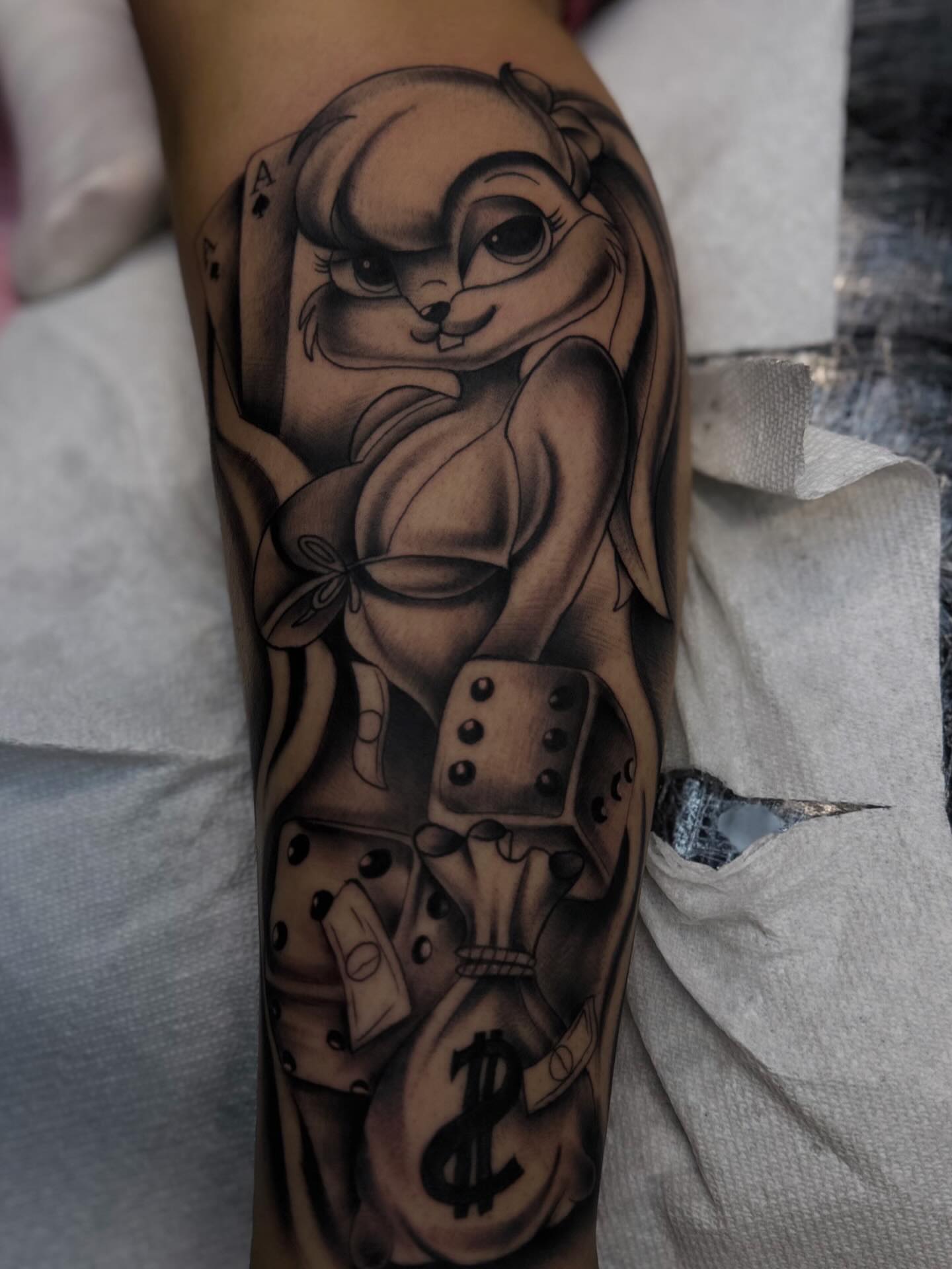 Tattoo by @el_enano_tatto — american_traditional, black_and_grey