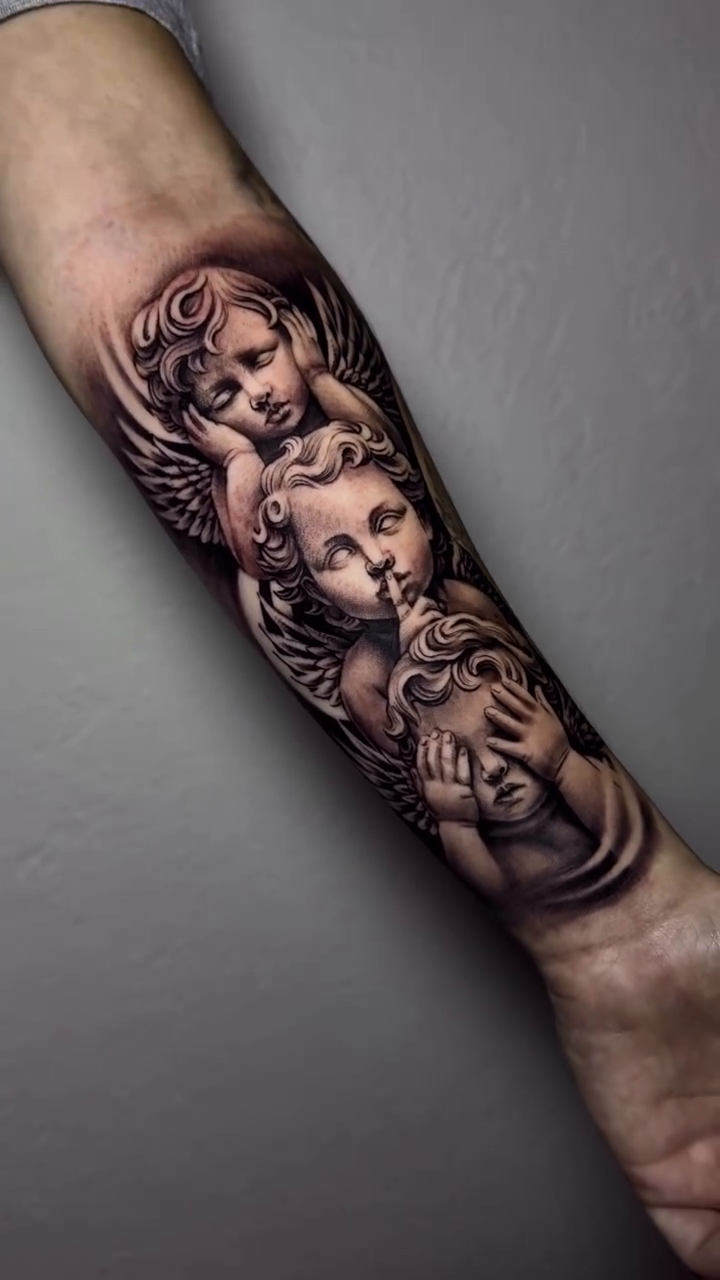 Tattoo by @mo_tats11 — realism, black_and_grey