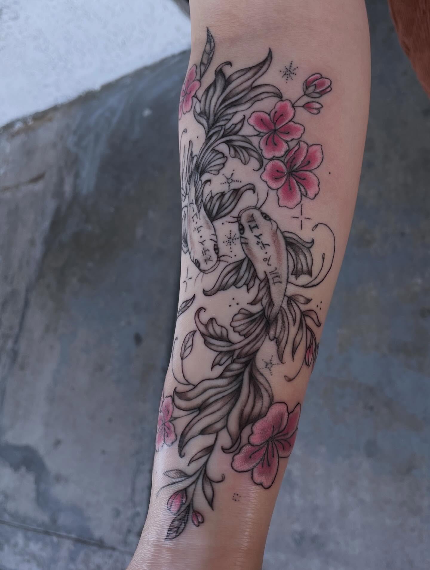 Tattoo by @tattoomebella β dotwork, japanese_irezumi