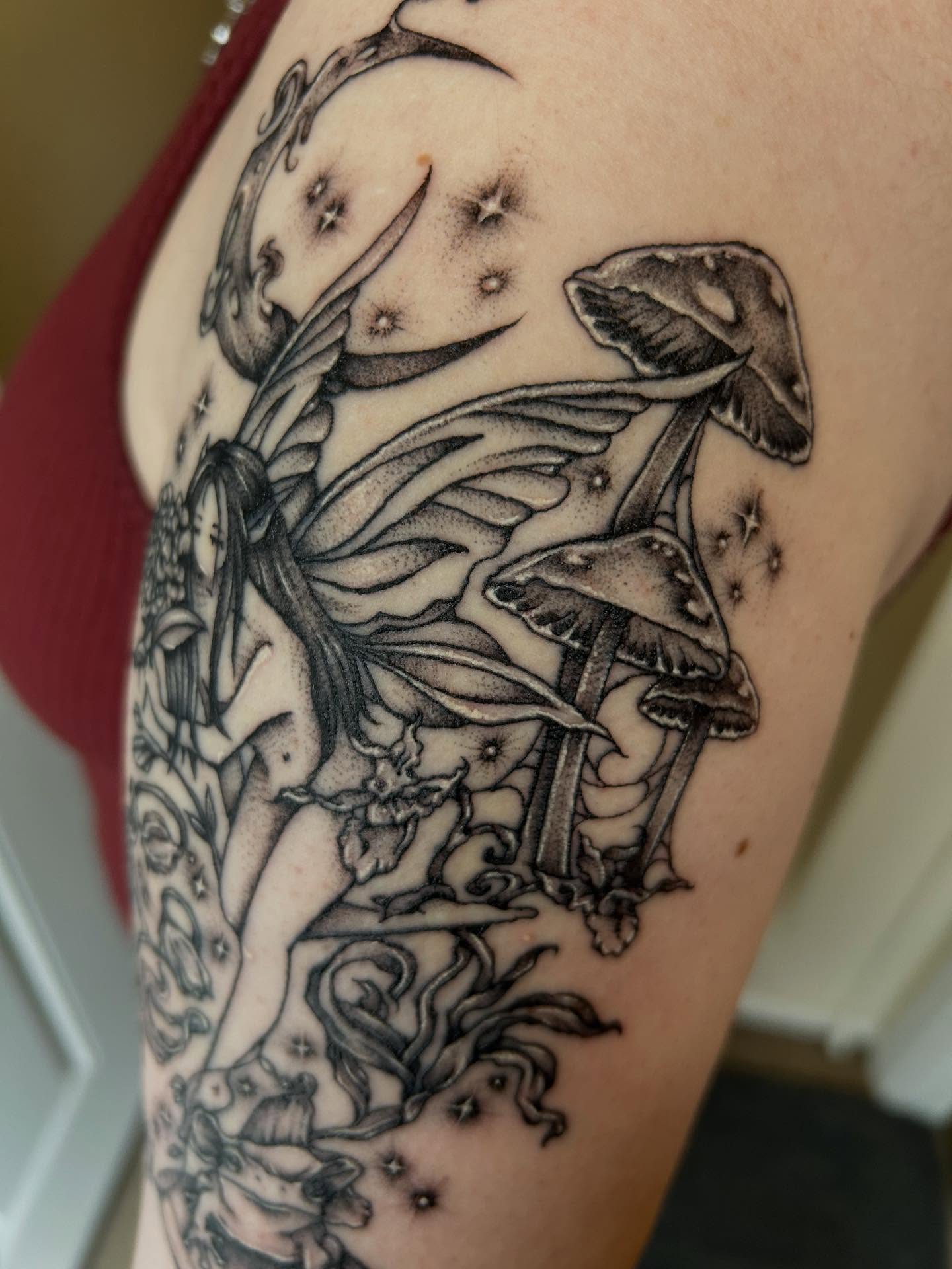 Tattoo by @stonyh4wk — dotwork, black_and_grey