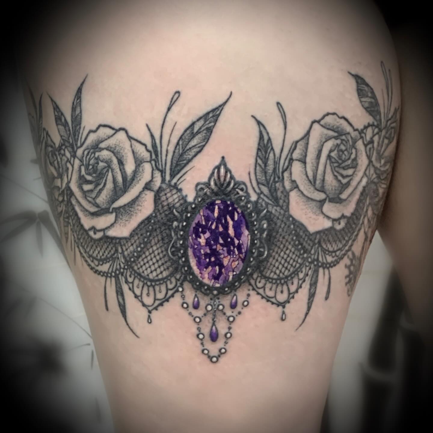 Lace mask with roses dotwork tattoo on the thigh by โ๏ธ ๐๐ป๐ธ๐ธ๐ด๐ฎ๐ต๐ต๐ฎ ๐๐ธ๐ถ๐ซ๐ผ๐ฑ๐ฎ๐ต๐ต๐ฎ โ๏ธ