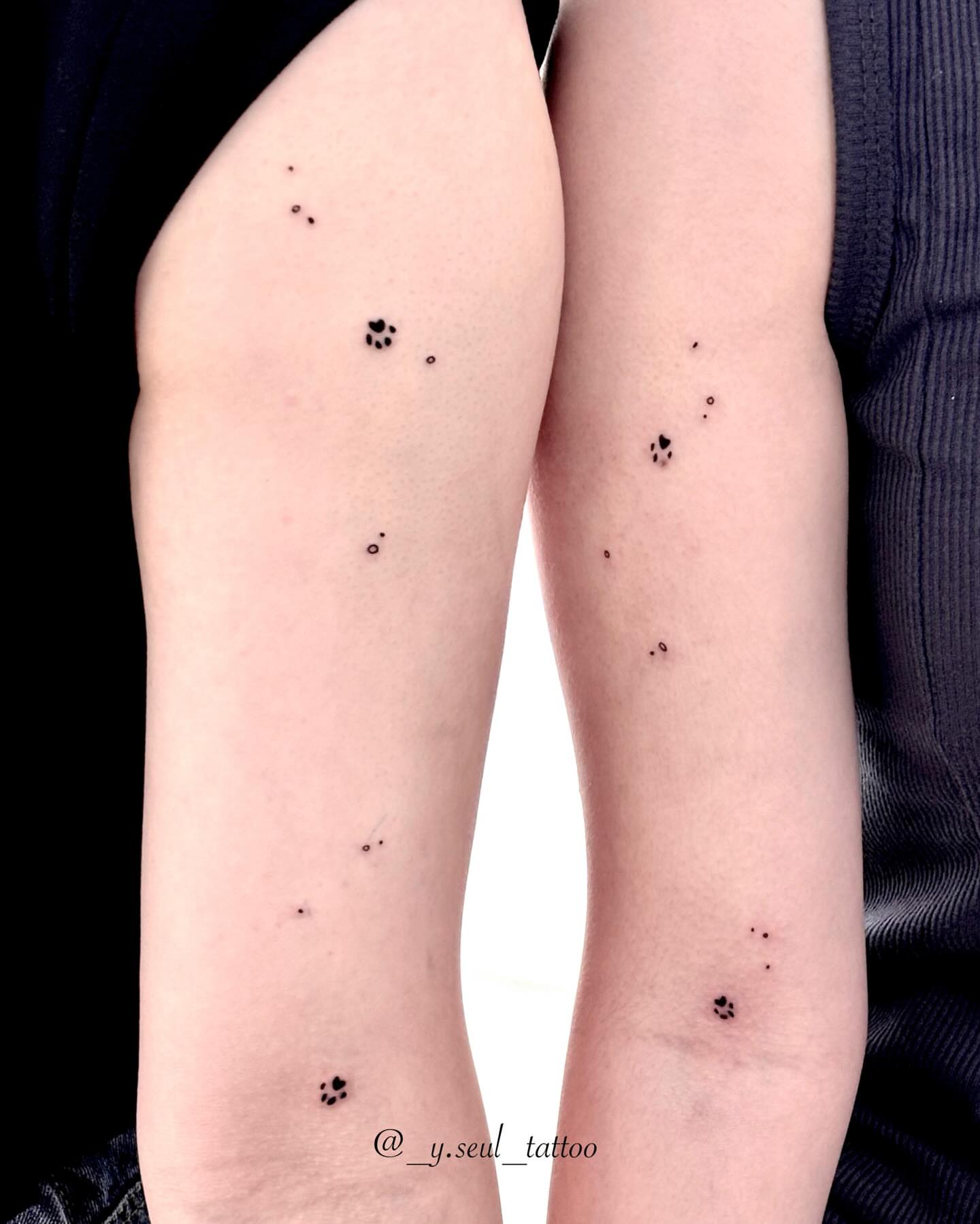 Tattoo by @_y.seul_tattoo — dotwork
