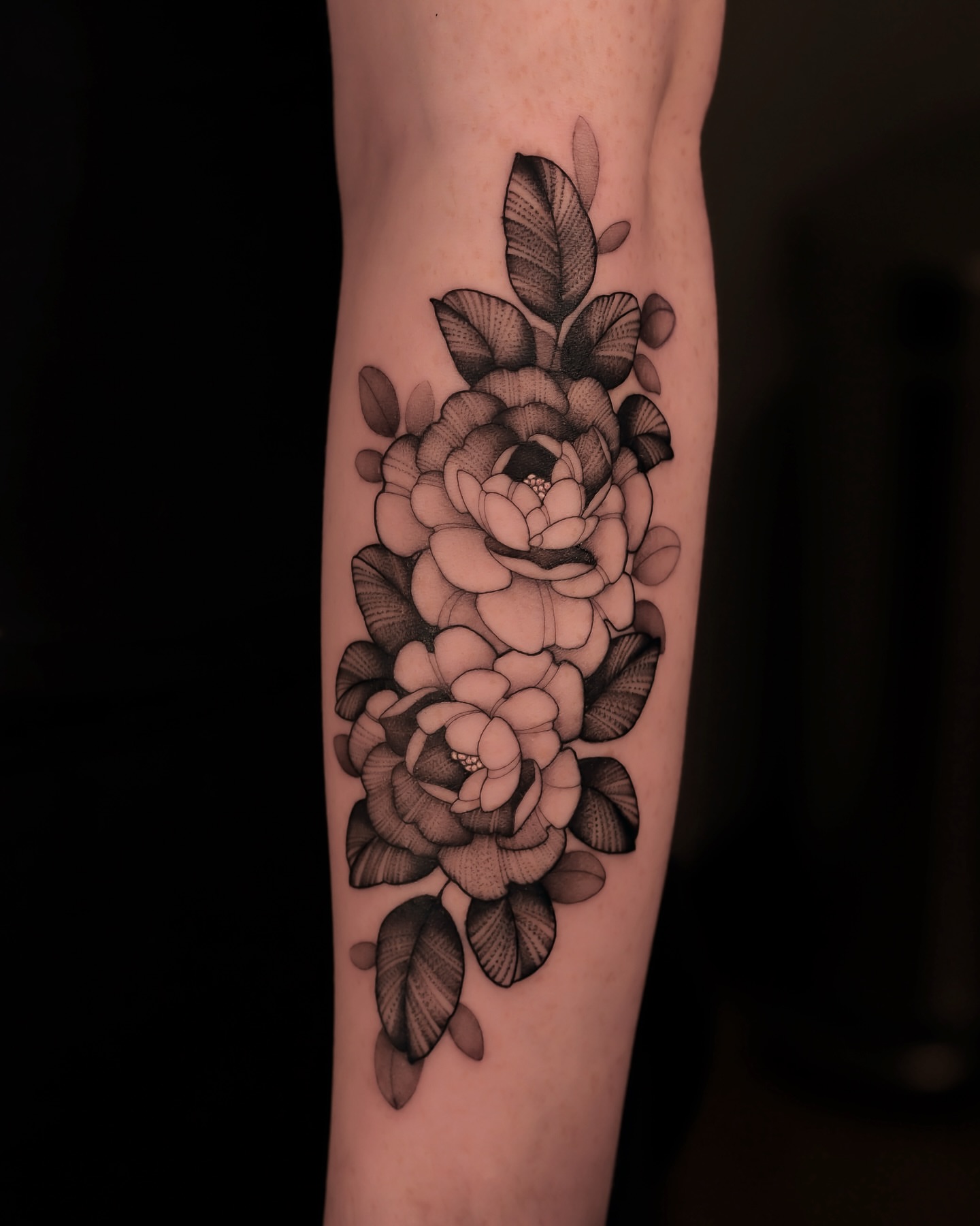 Tattoo by @jennaleeshaaktattoo β black_and_grey