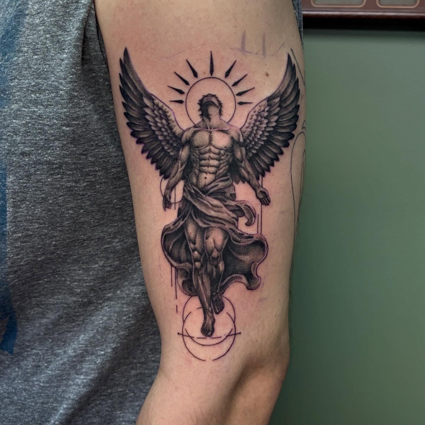 Tattoo by @jakeslayskrakens β black_and_grey, realism