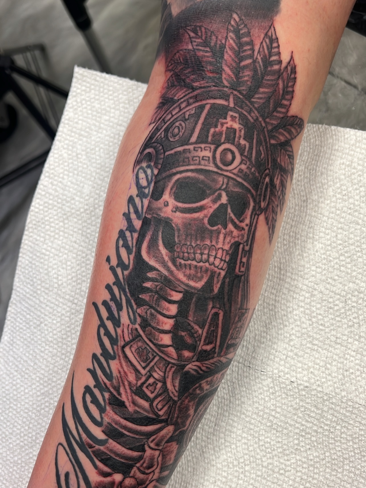 Tattoo by @edgar_bigserio_tattoo — black_and_grey, realism