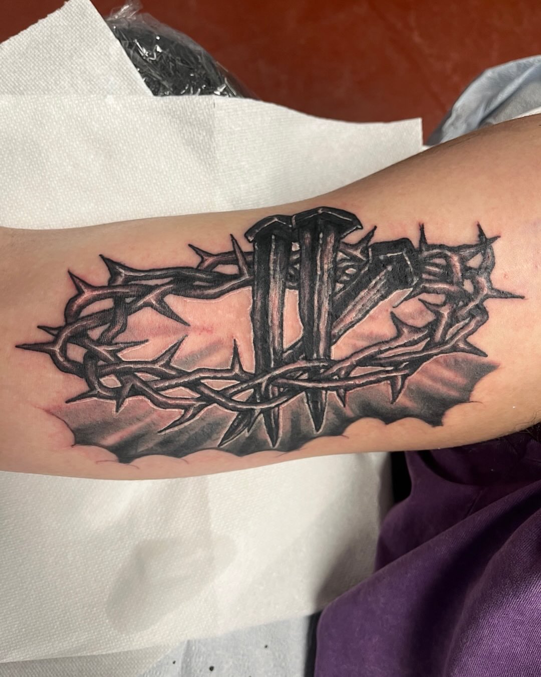 Tattoo by @vectordoe — black_and_grey