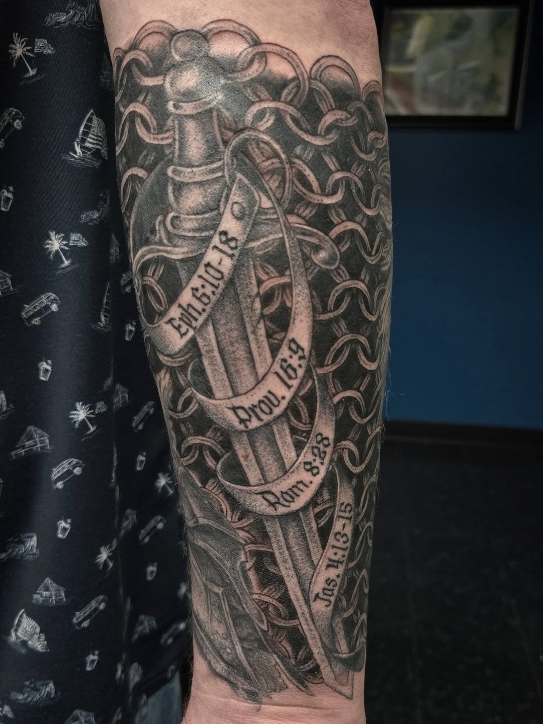 Tattoo by @robinmatztattoos โ black_and_grey, realism