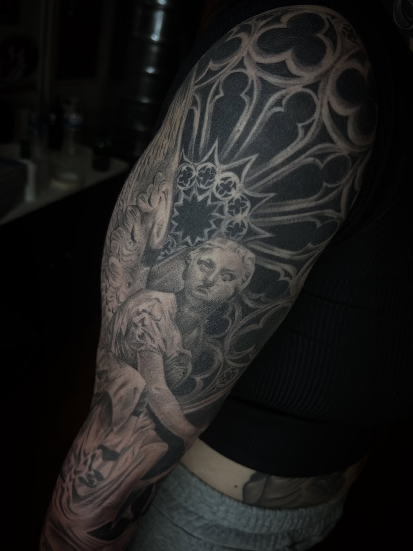 Tattoo by @osopolar_tattoos — black_and_grey, realism