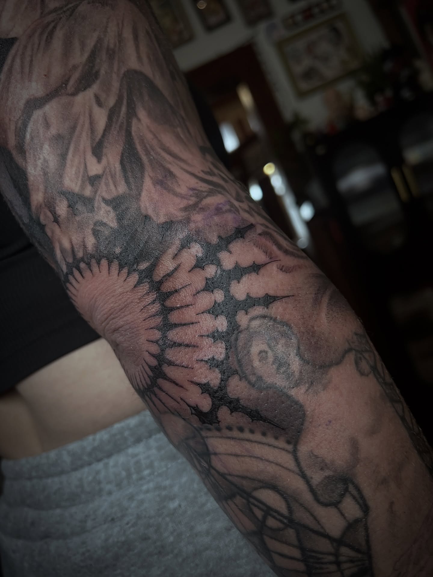 Tattoo by @osopolar_tattoos — black_and_grey, realism