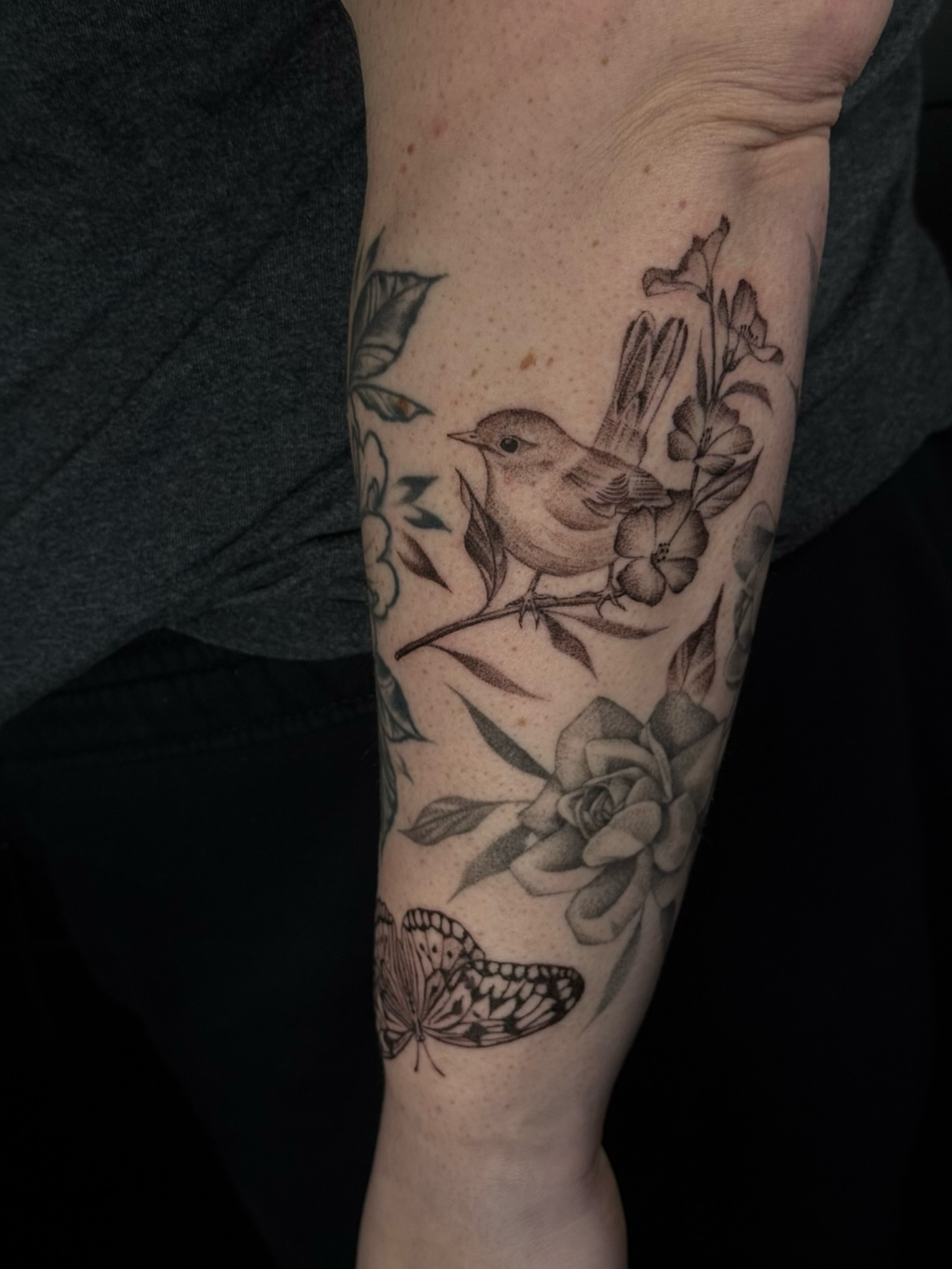 Tattoo by @alyssafazzino — black_and_grey, realism
