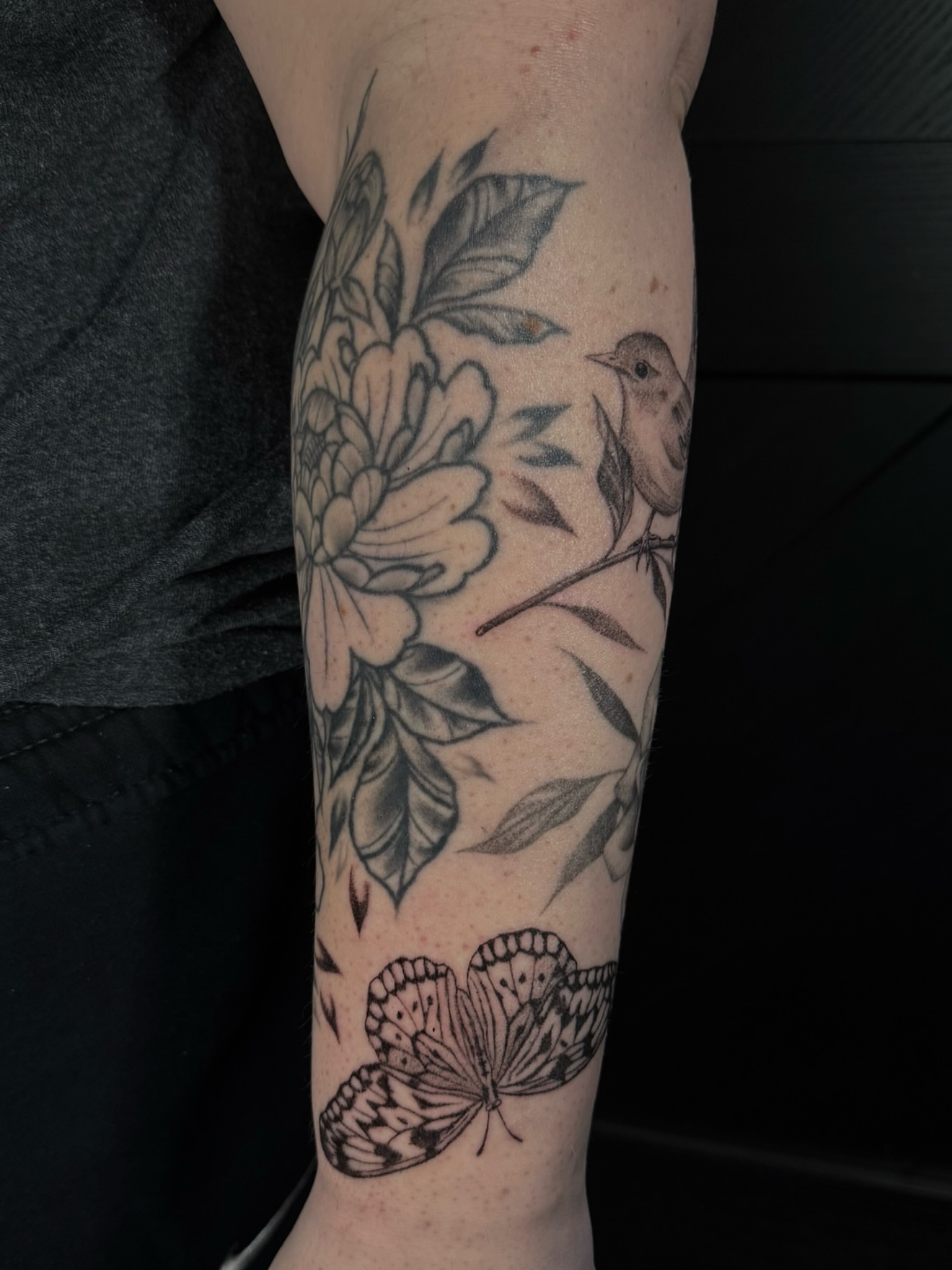 Tattoo by @alyssafazzino — black_and_grey