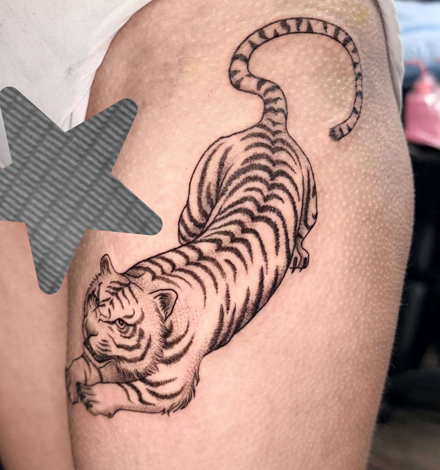 Tattoo by @miachristattoo — black_and_grey