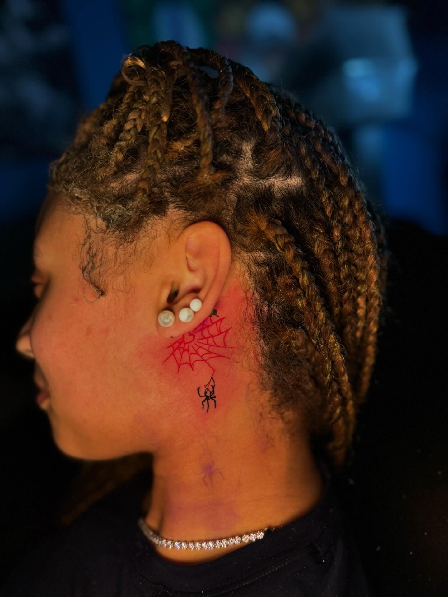 Tattoo by @dopestainz_ — dotwork