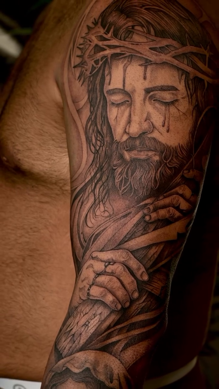 Tattoo by @guritattedyou — realism, black_and_grey