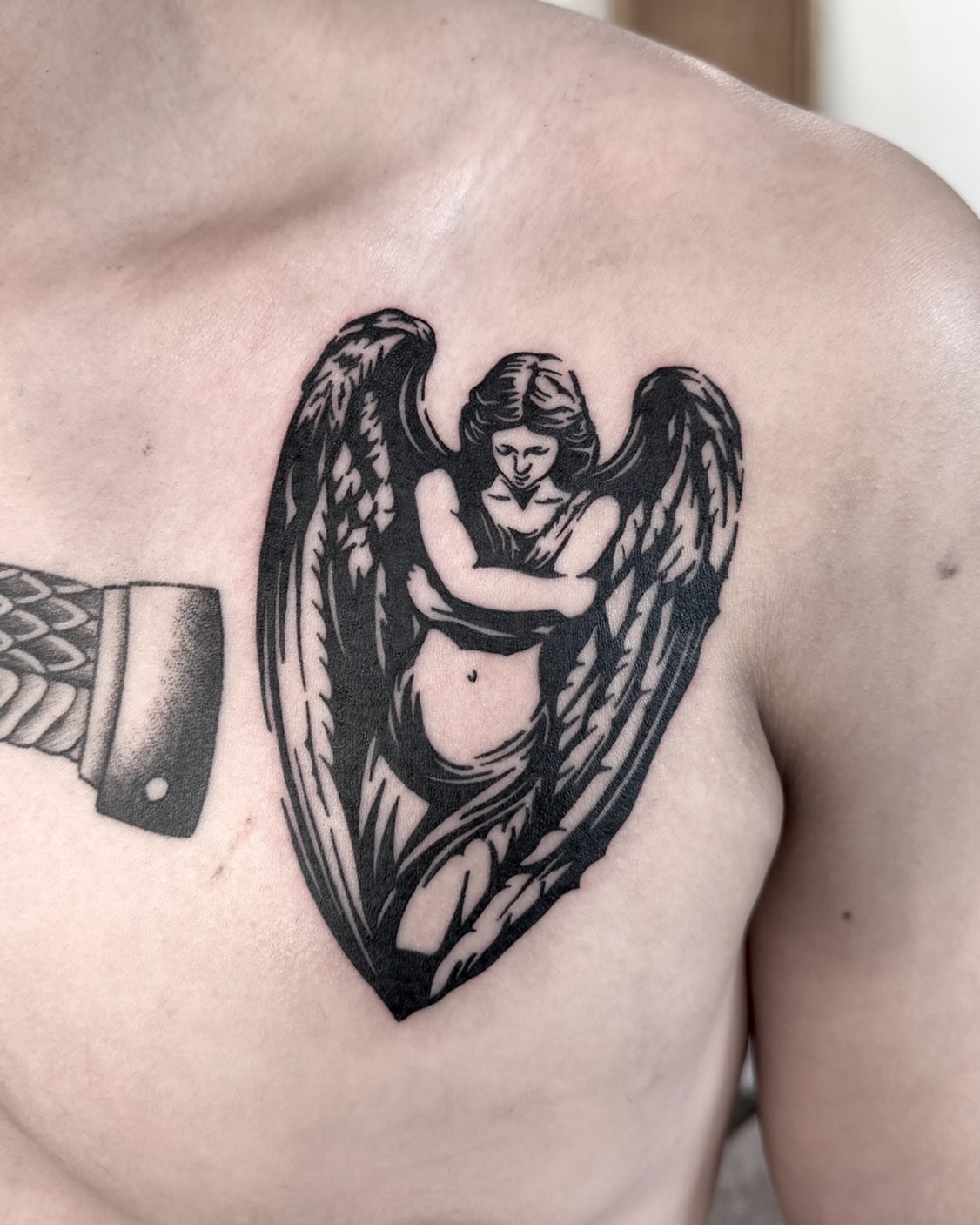 Tattoo by @roniblack_tt — black_and_grey