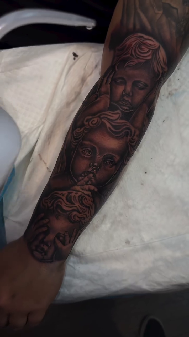Classical busts realism tattoo by Licensed Tattoo Artist πΈπ»