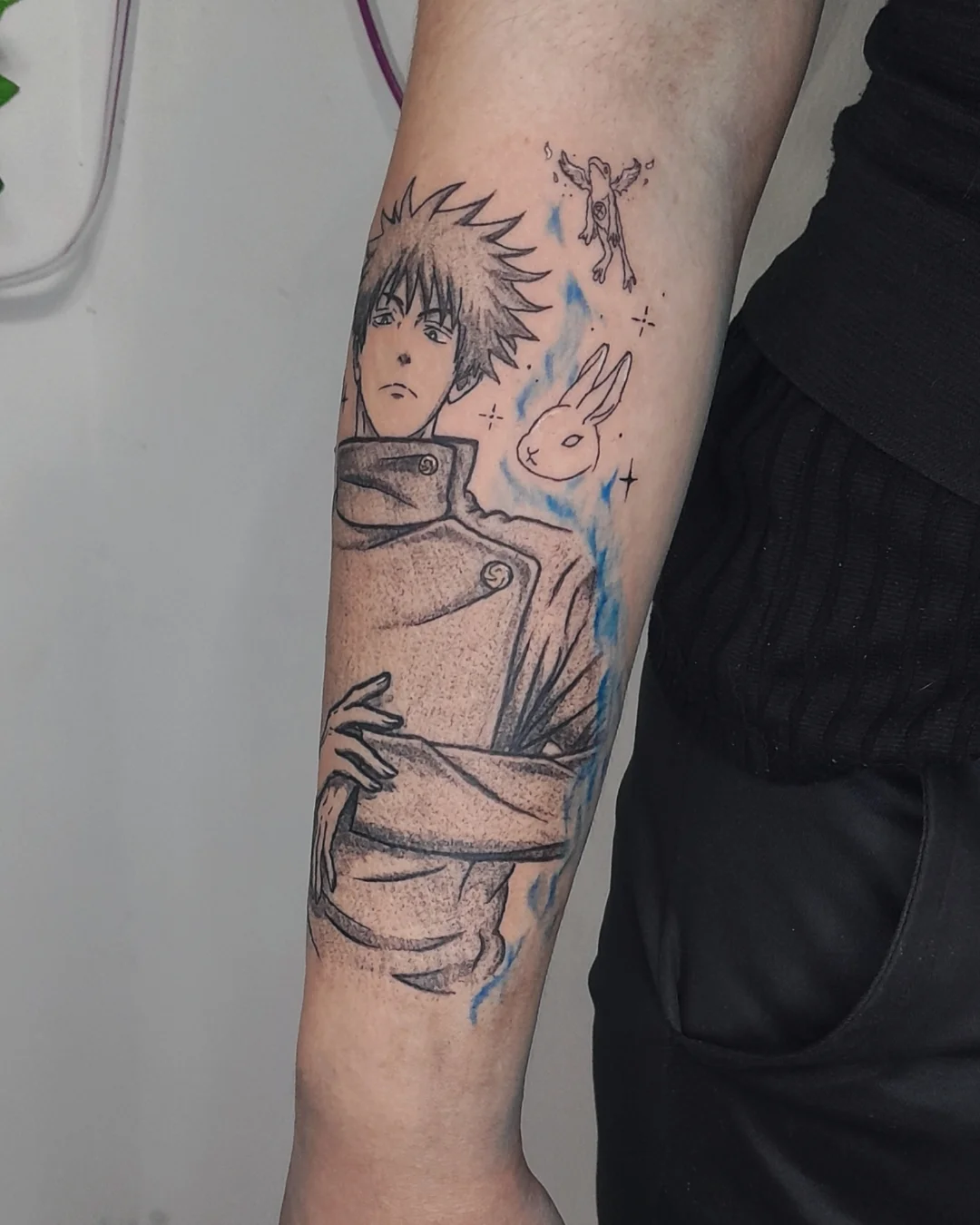 Tattoo by @wesleyfdm โ dotwork, anime