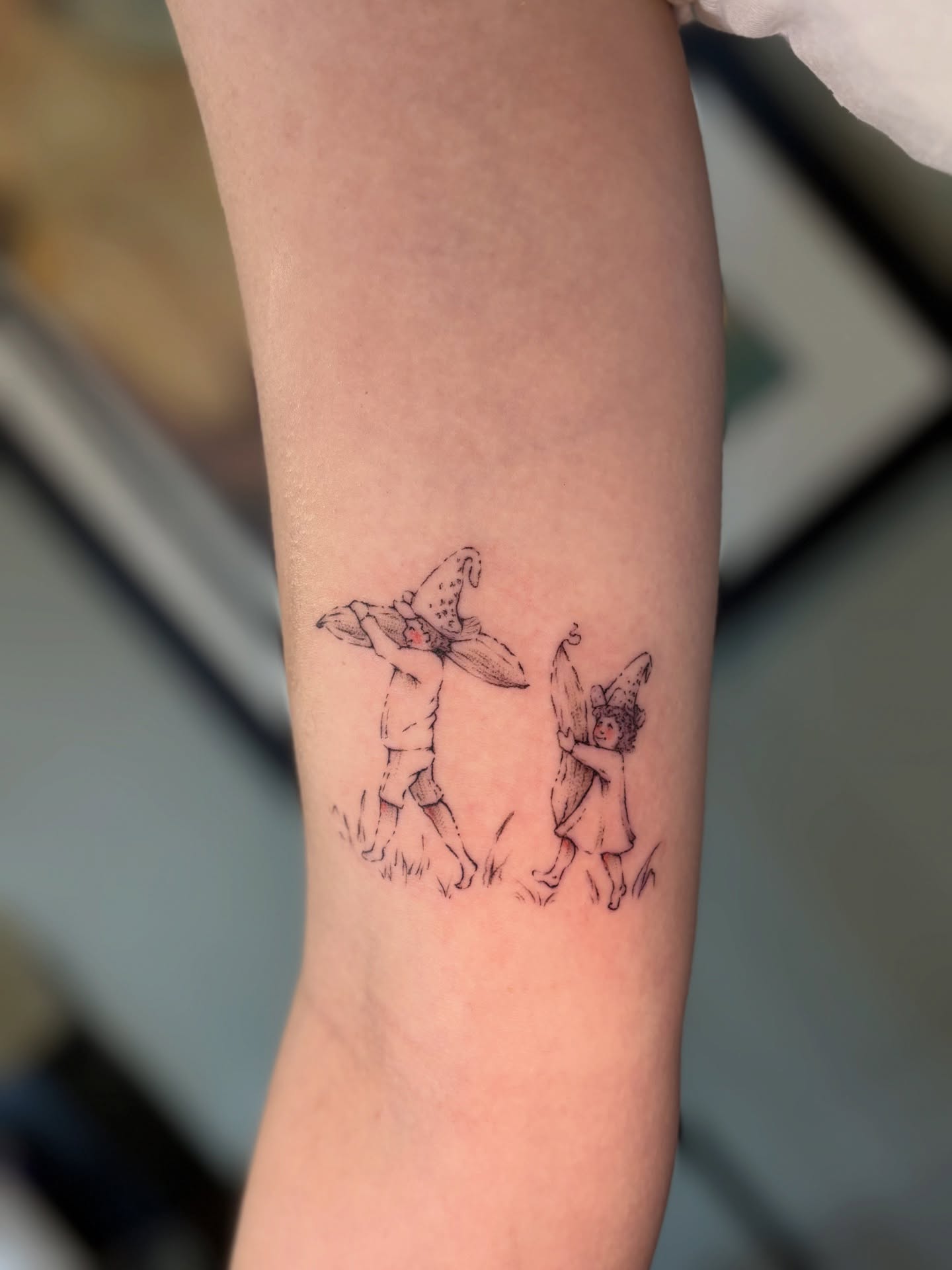 Tattoo by @slupo_tattoo — black_and_grey
