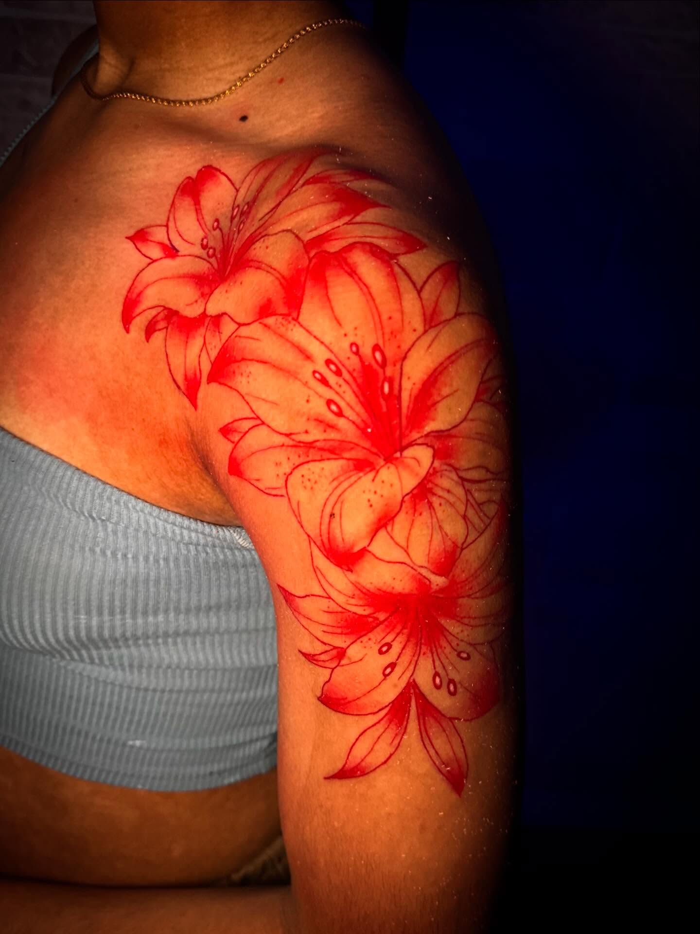 Lilies dotwork tattoo on the shoulder by LeLe