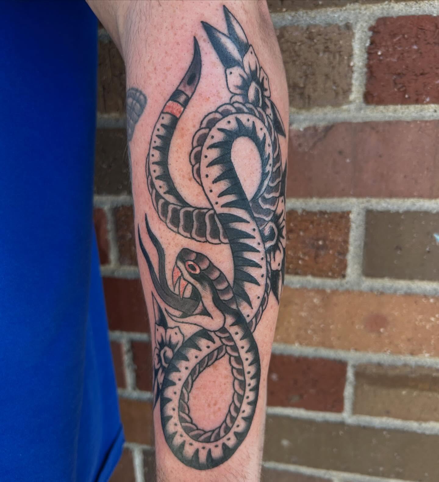 Tattoo by @donny_sinns — american_traditional