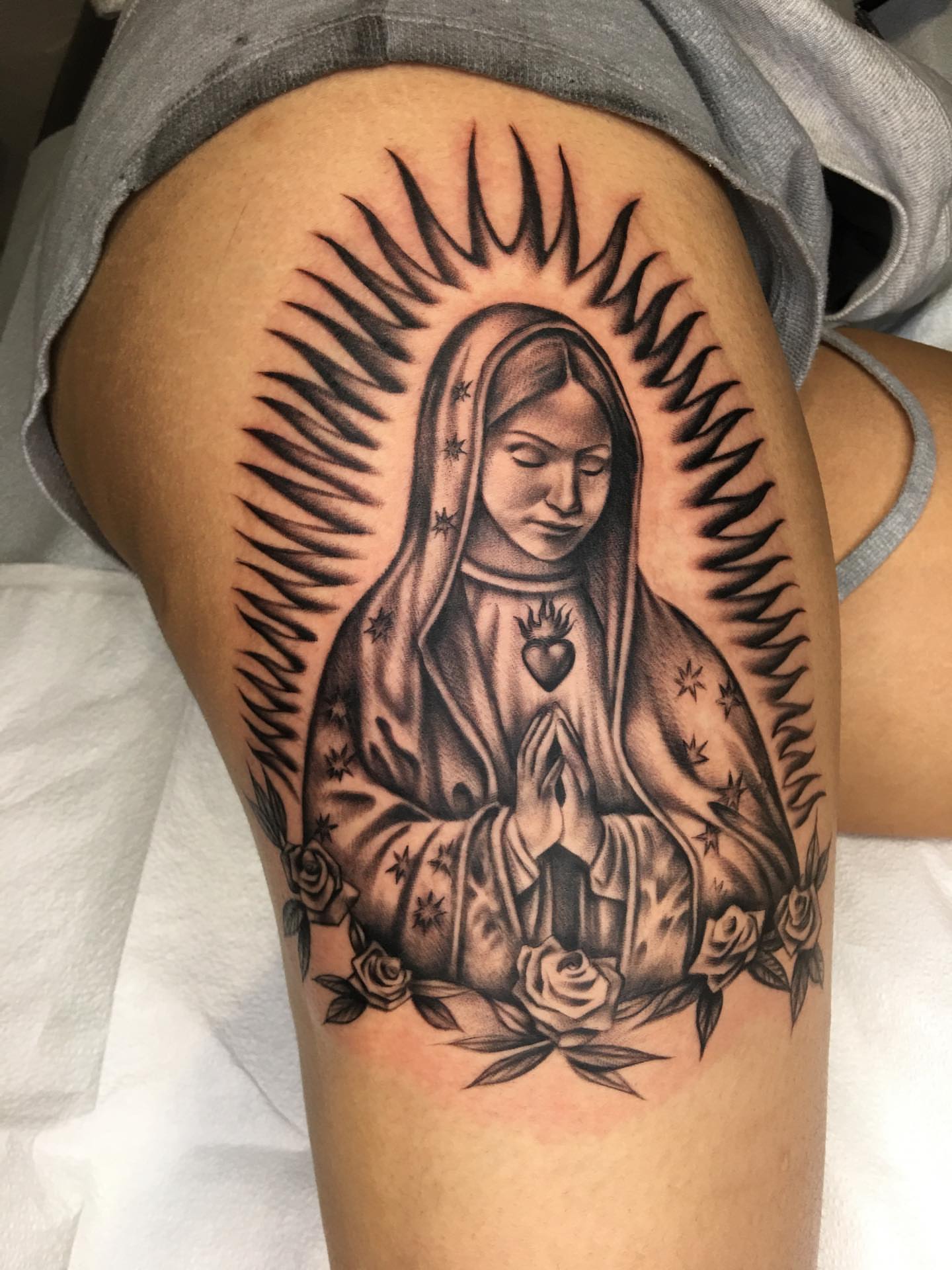 Tattoo by @lrlozano — black_and_grey
