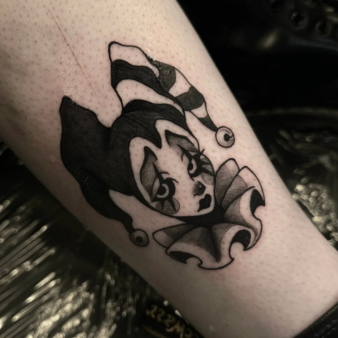 Tattoo by @makaylaawaffle — black_and_grey, neo_traditional