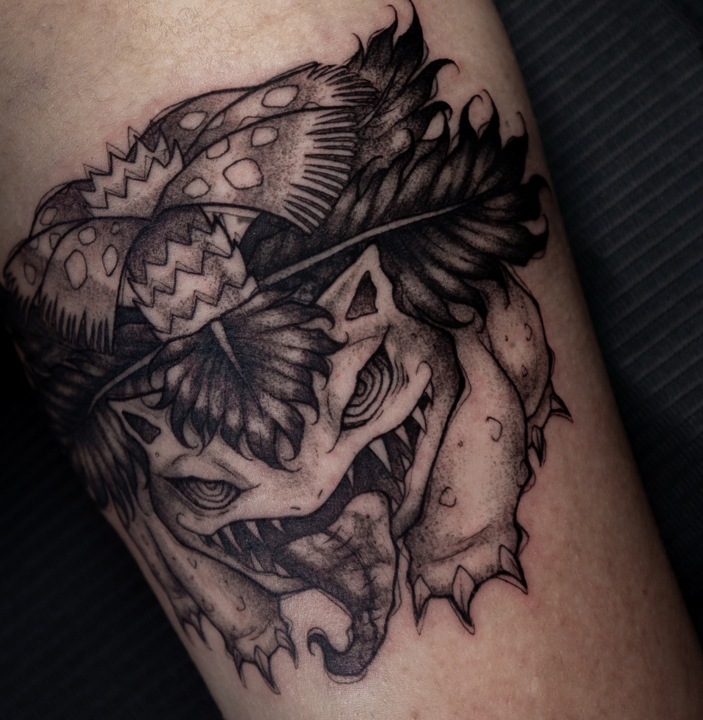 Tattoo by @xamyart — black_and_grey, dark_realism