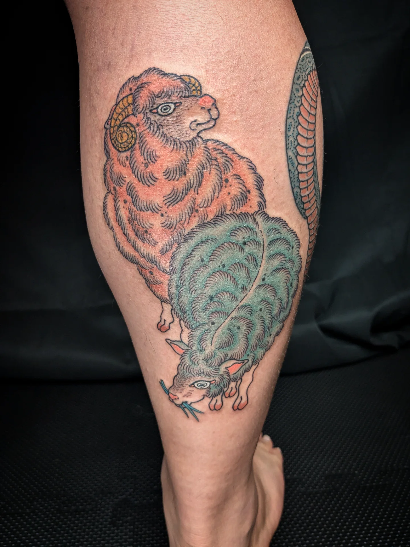 Ram American traditional tattoo on the thigh by bluebird Kyoto 京都 五条楽園