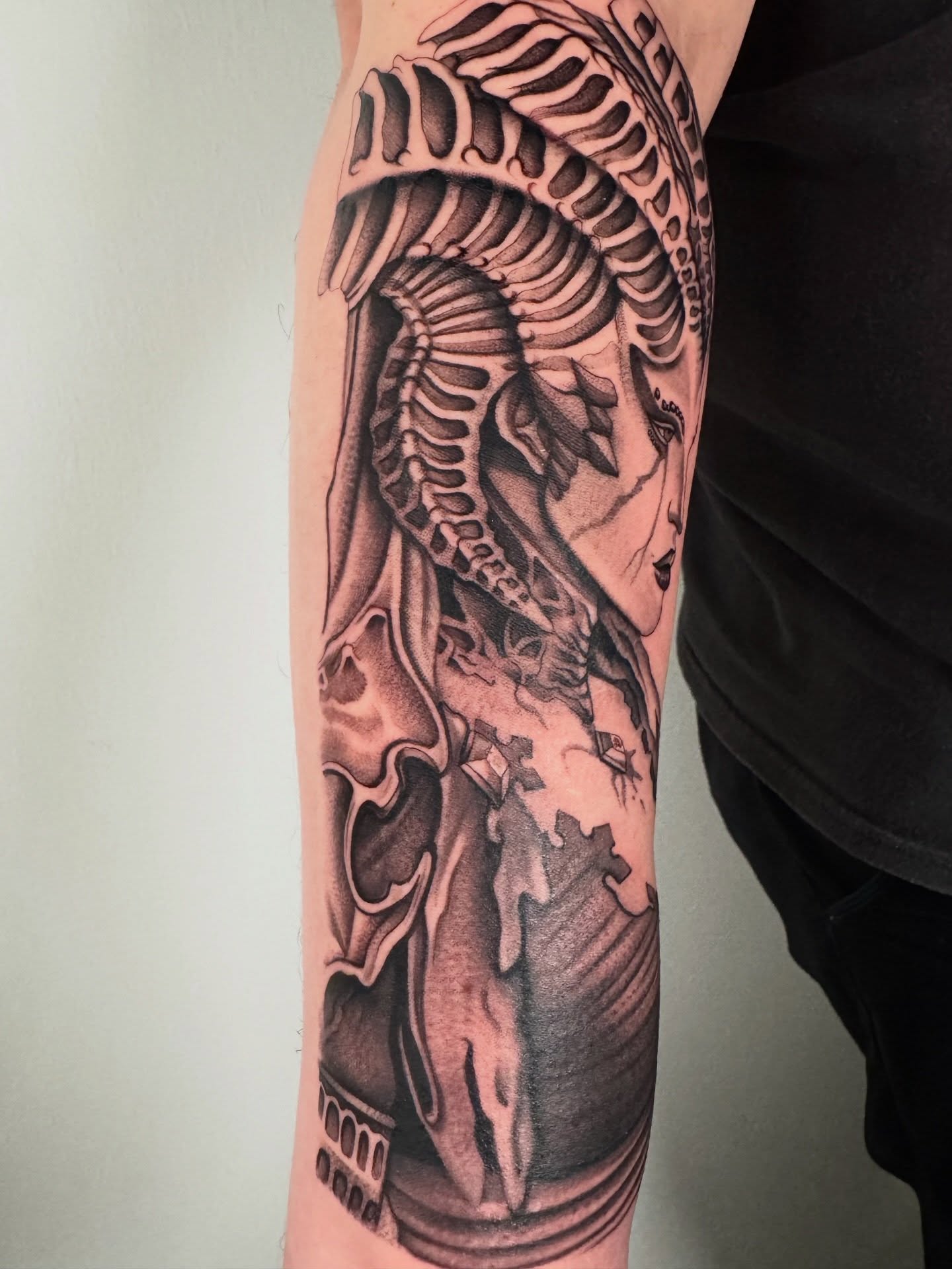 Alien xenomorph realism tattoo on the forearm by Austin Tattoo Artist, Austin, Texas