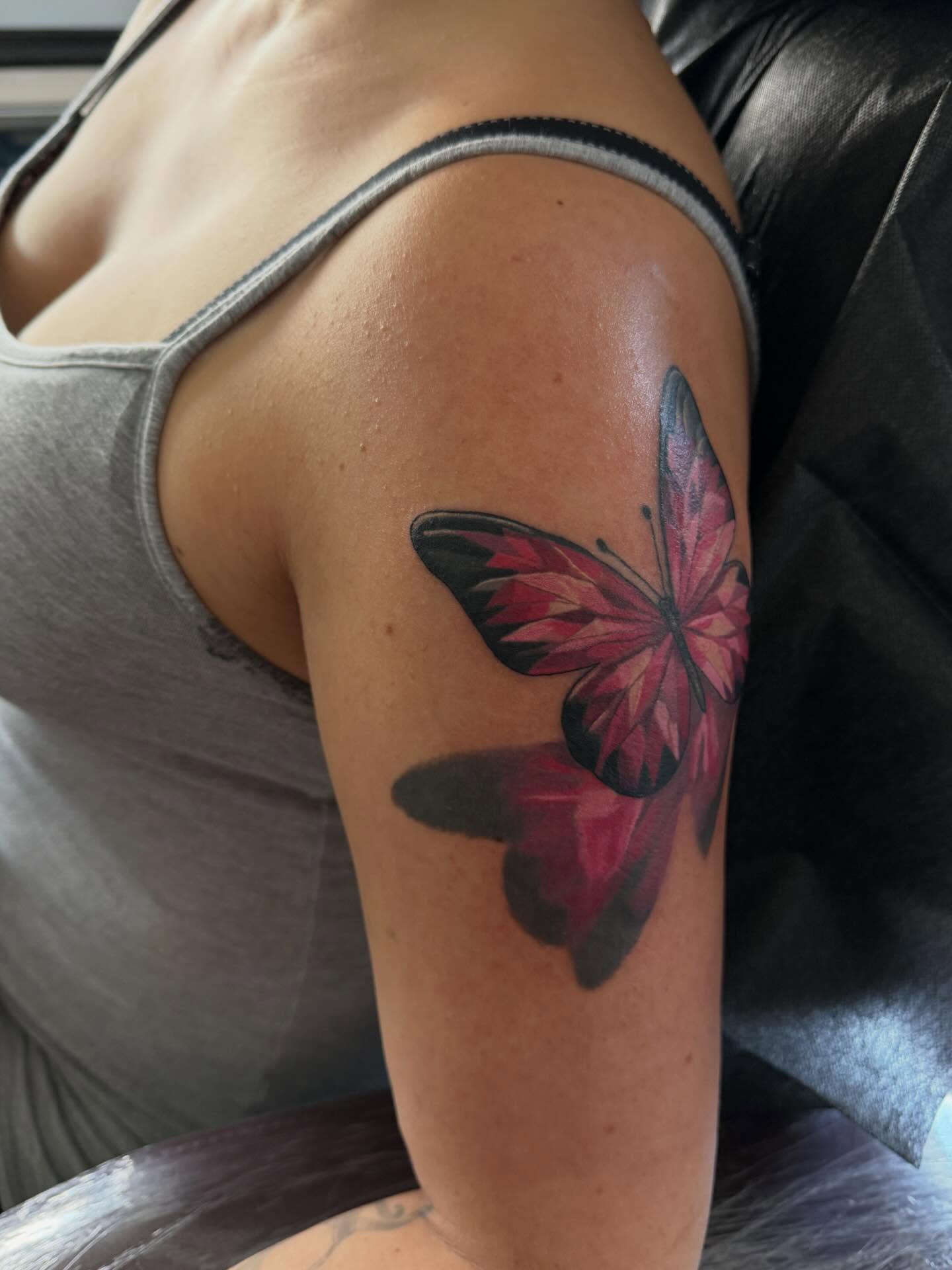 Tattoo by @tattoosbybabes — realism