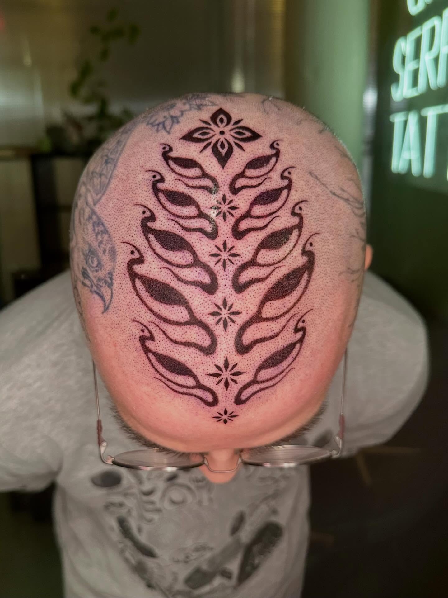 Tattoo by @ooey.gooey.tattooey — geometric