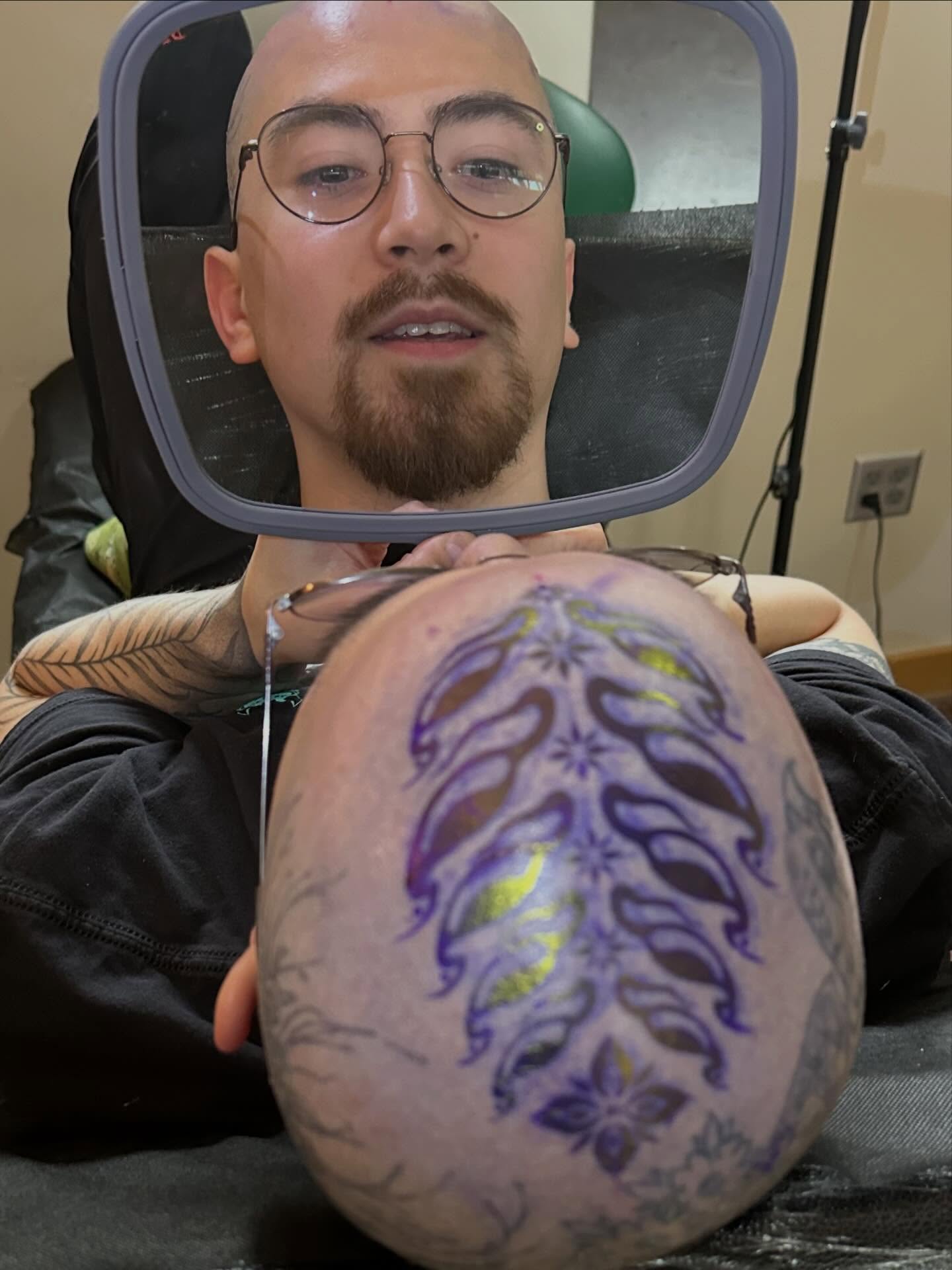 Floral pattern dotwork tattoo on the torso by 𝔠𝔞𝔯𝔯𝔦𝔢