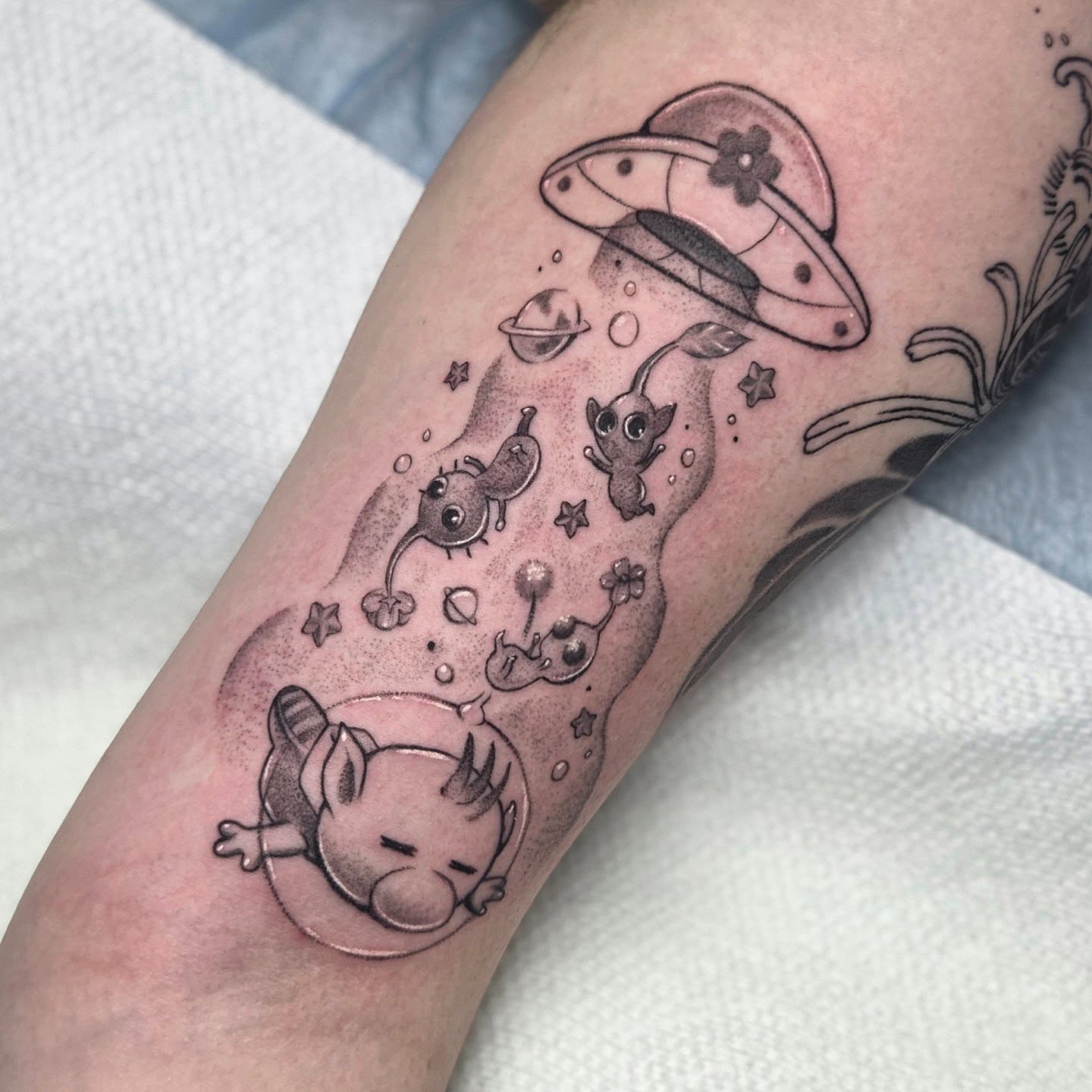 Tattoo by @janinks — dotwork, black_and_grey