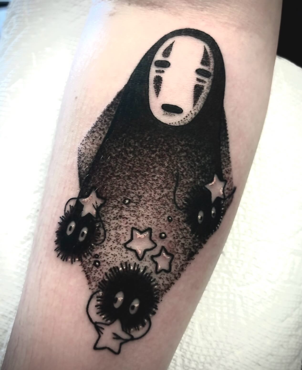 No face character dotwork tattoo on the forearm by Alle