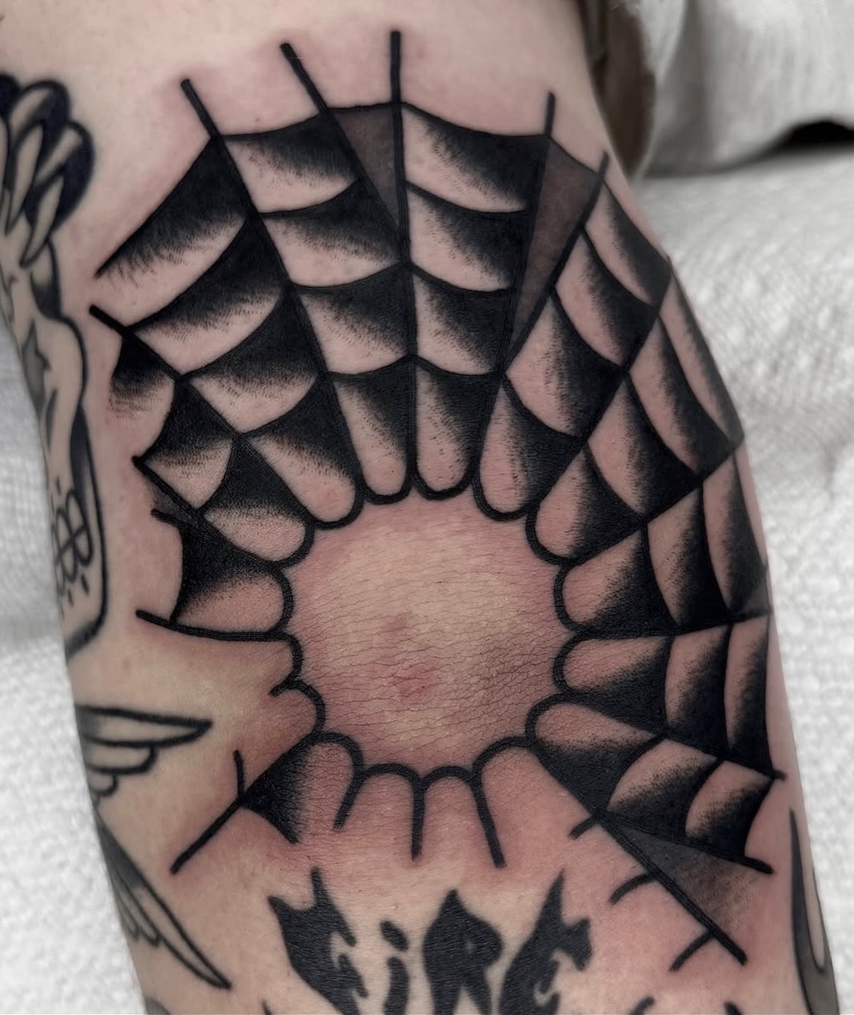 Tattoo by @idontplayboi — black_and_grey, geometric