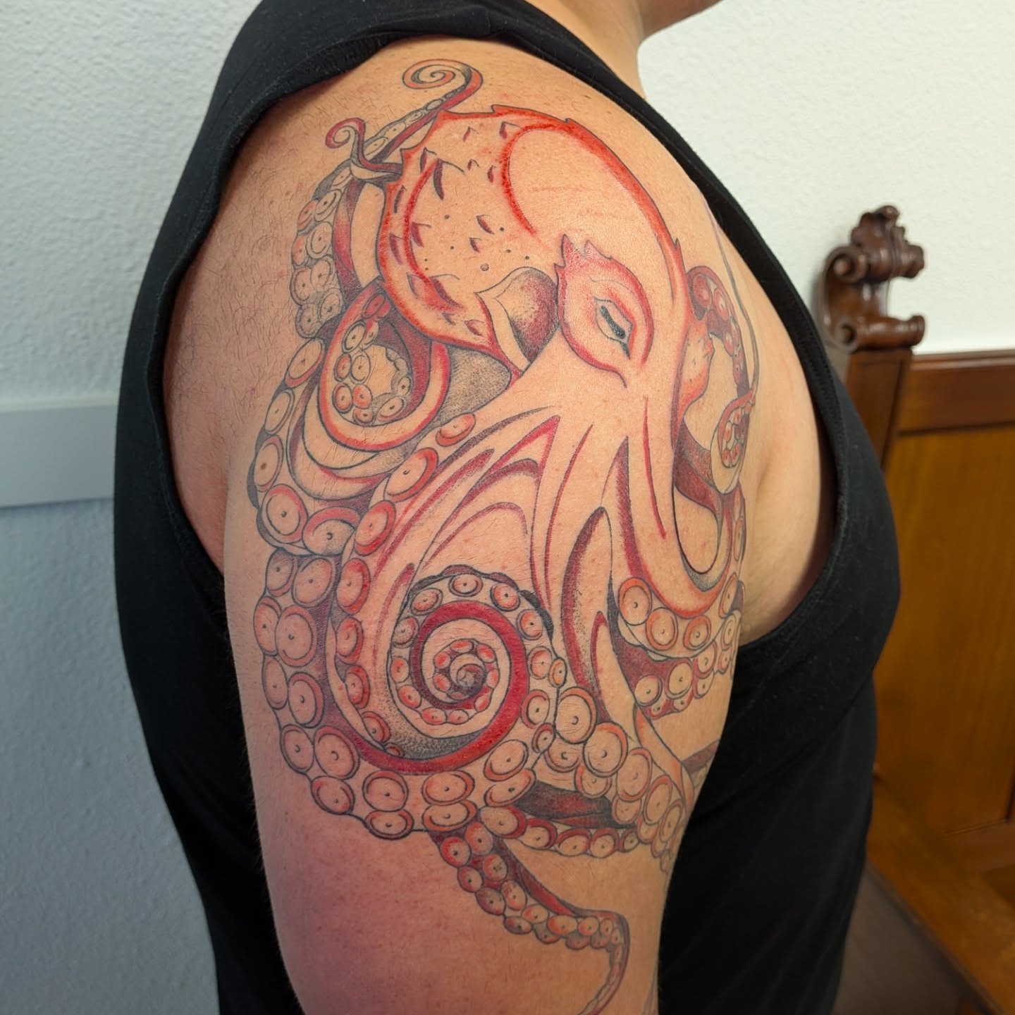 Tattoo by @fernewt — dotwork