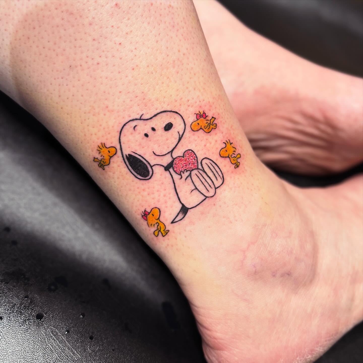 Tattoo by @lea_tattooine — dotwork
