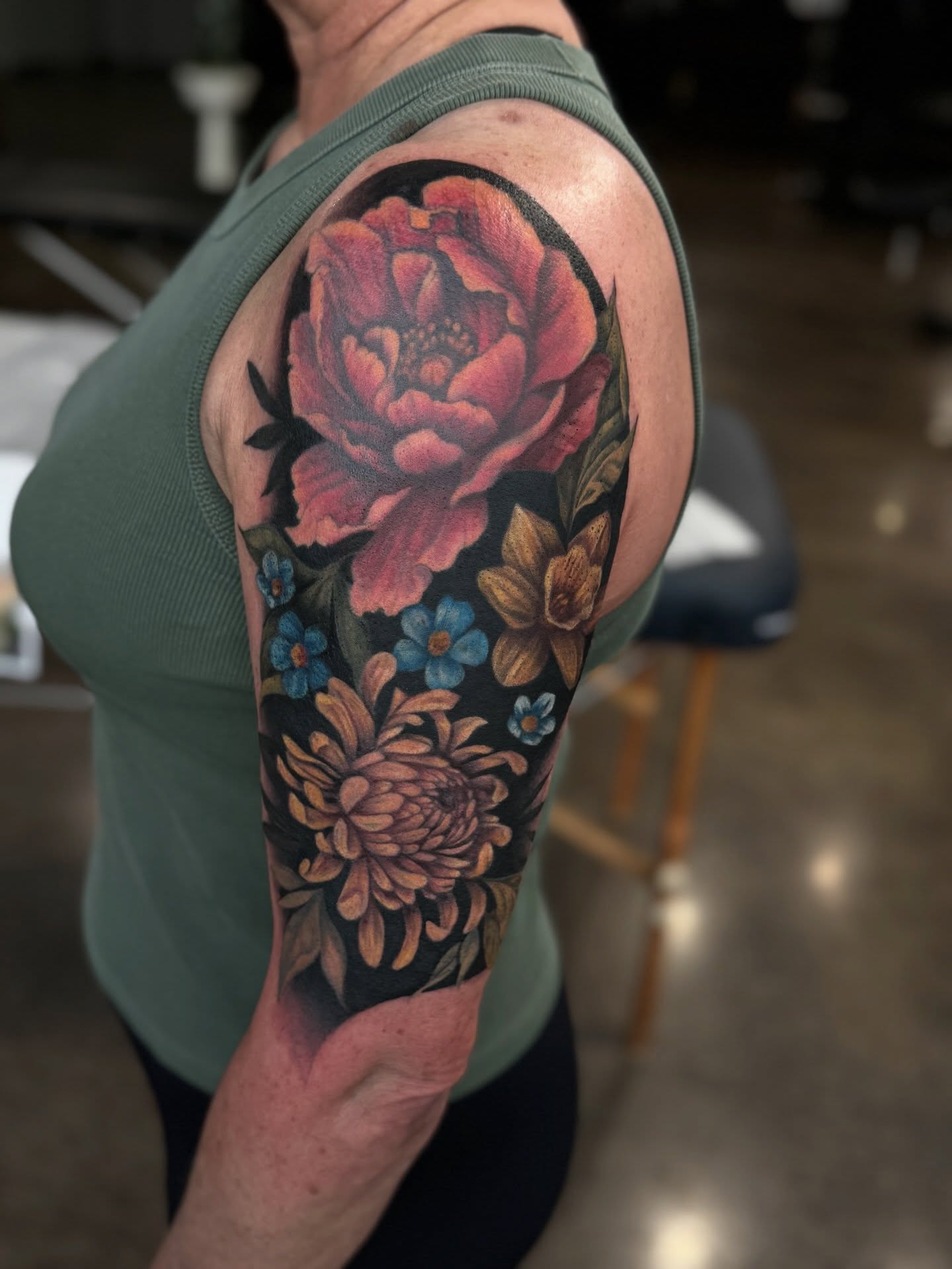Tattoo by @bloodandglorytattoo — realism