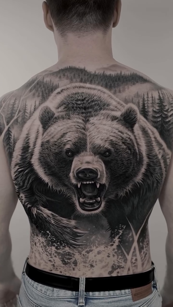 Bear and forest realism tattoo by Jesus Alonso