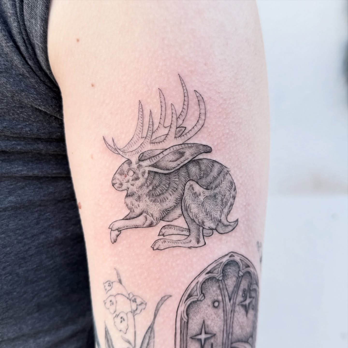 Tattoo by @madisonpaigedavenport — black_and_grey
