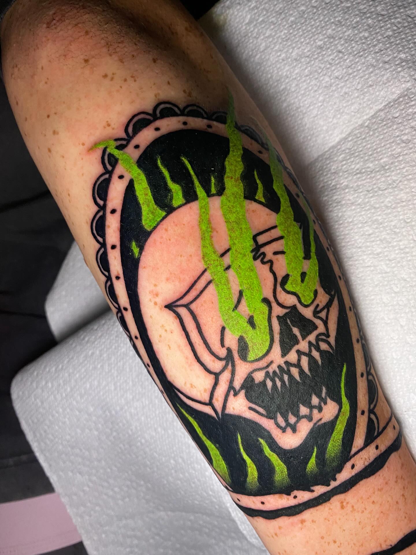 Tattoo by @gunnar_tatts — american_traditional