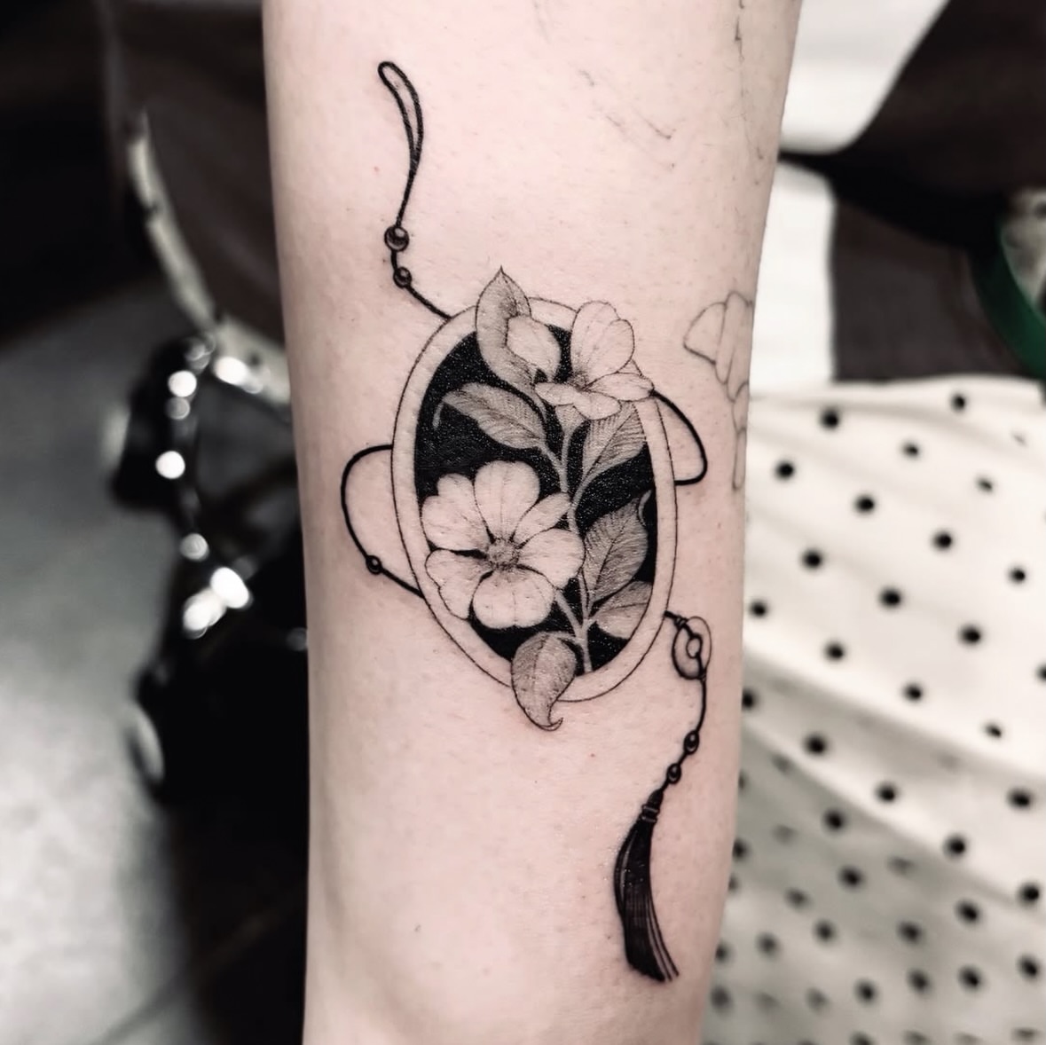 Tattoo by @joytattoo.flashbook — black_and_grey, fine_line
