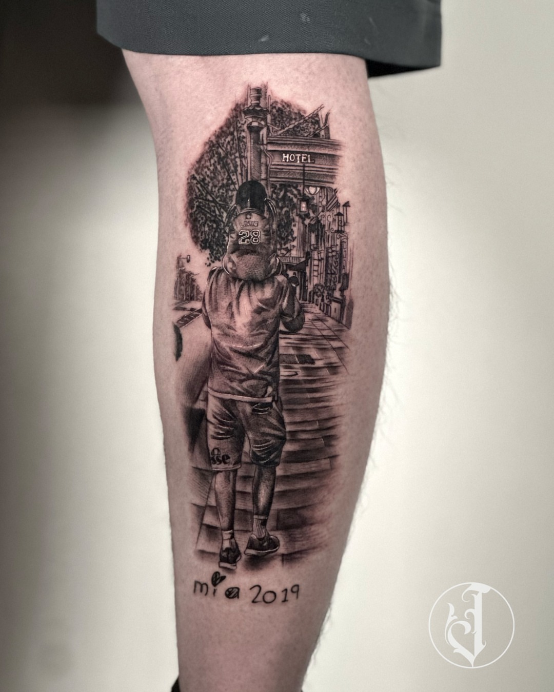 Street scene with runner realism tattoo on the calf by Tattoos By Josh