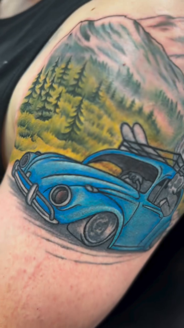 Tattoo by @tattooswithdee — new_school