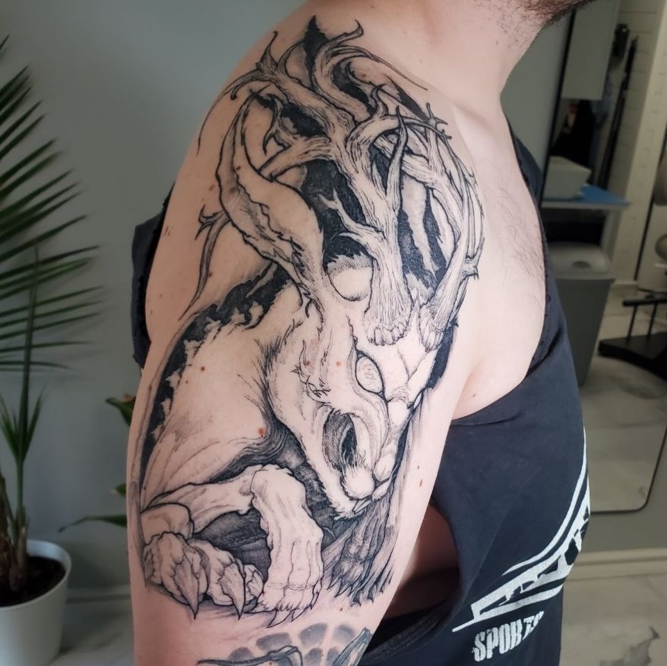 Goat skull realism tattoo on the shoulder by Matthew Ray, Harrisburg, North Carolina