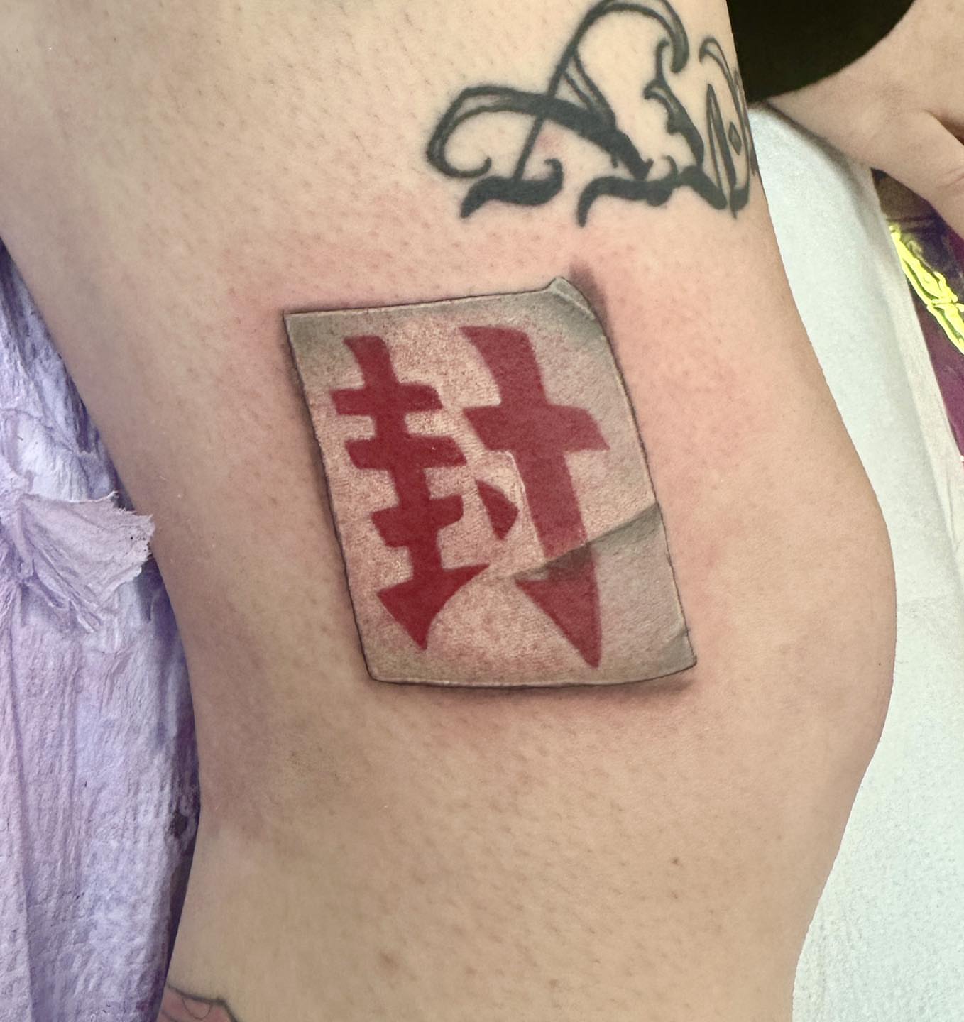 Tattoo by @all_buttered_up โ realism