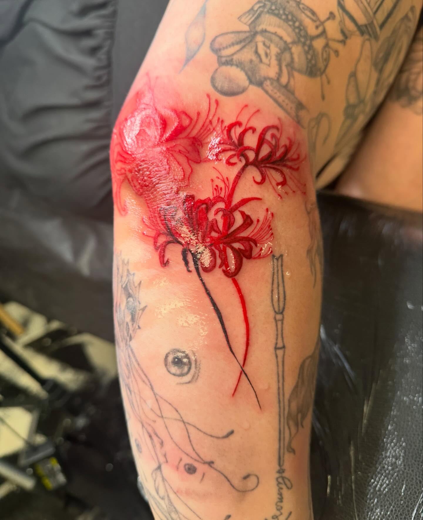 Tattoo by @ninelivestvttoo β realism