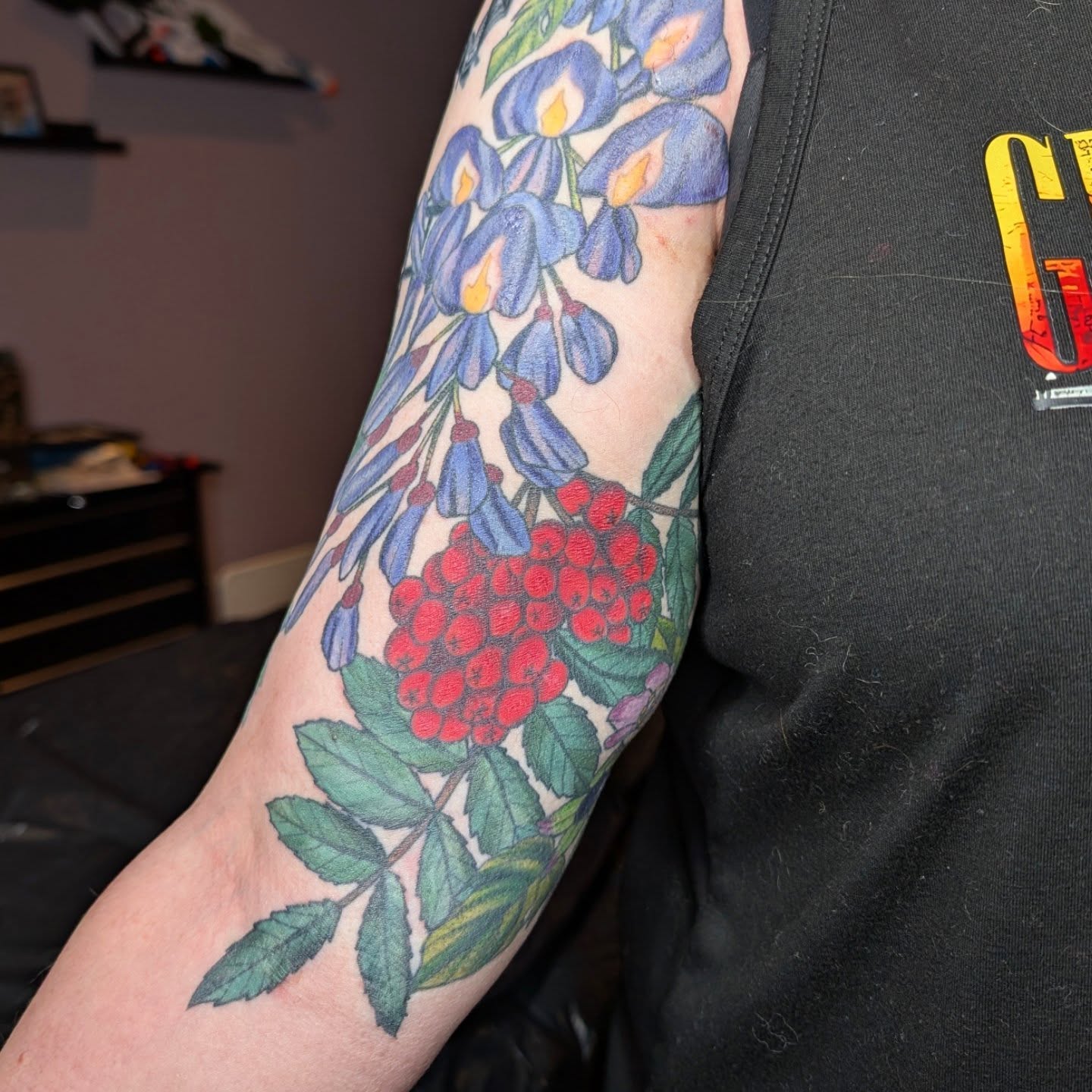 Tattoo by @mimtheyertattoos — realism