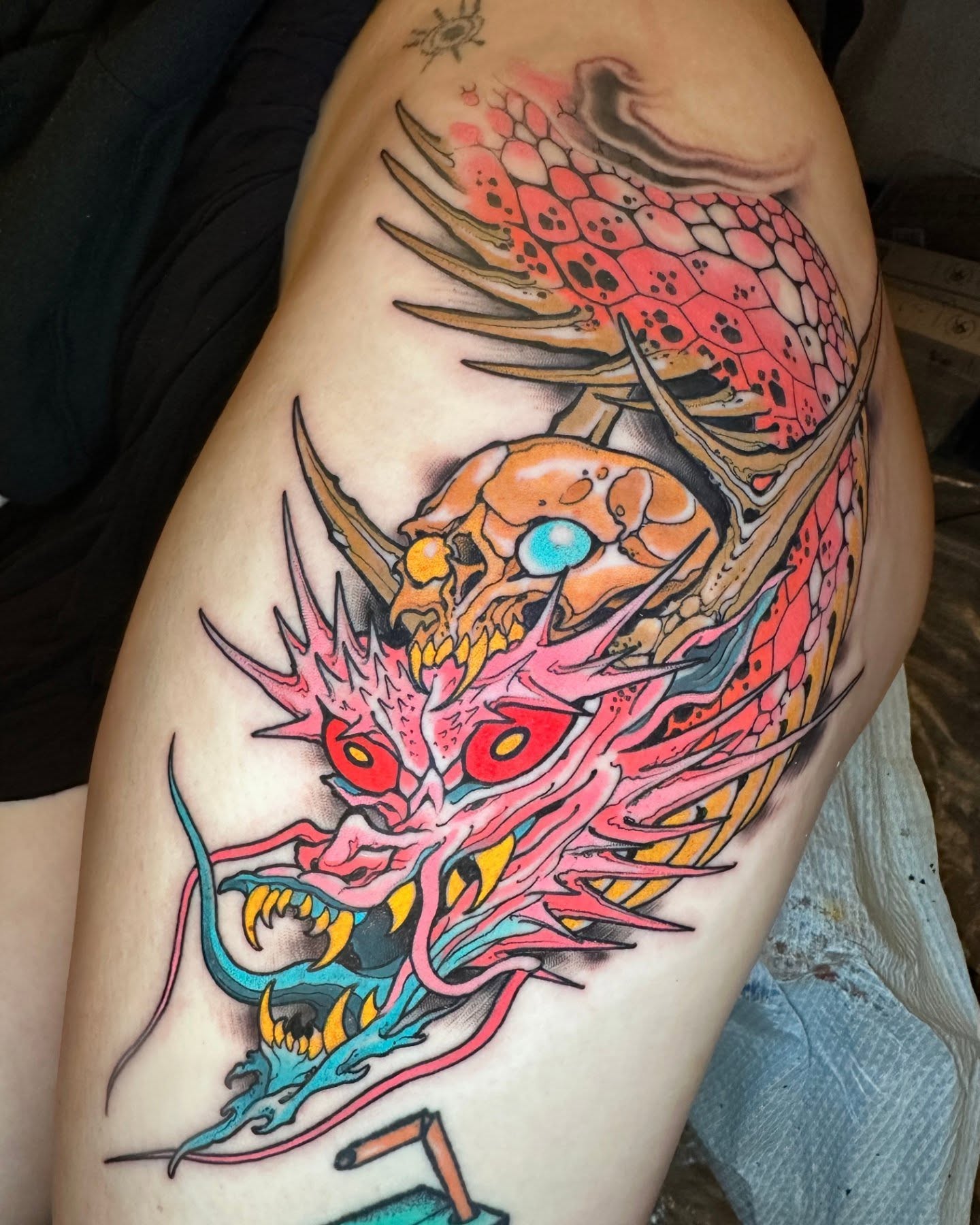 Tattoo by @r_goodkind — japanese_irezumi, dotwork